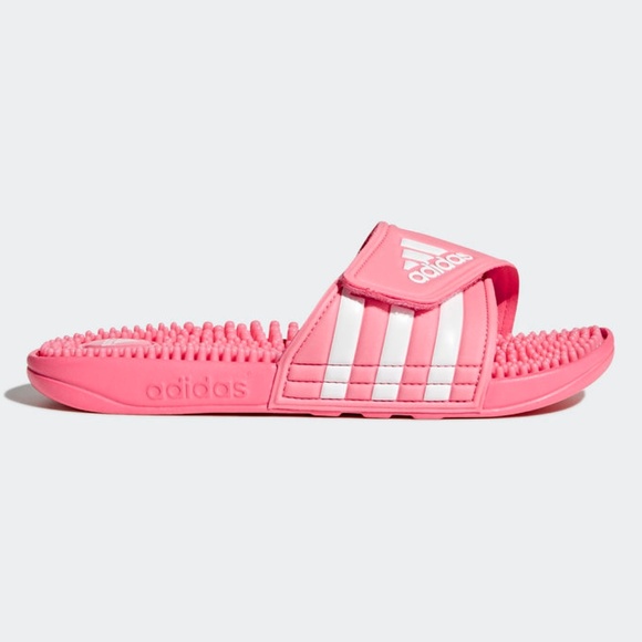 le adidas bnib donna rosa adissage diapositive dimensioni 7 poshmark le adidas bnib donna rosa adissage diapositive dimensioni 7 poshmark